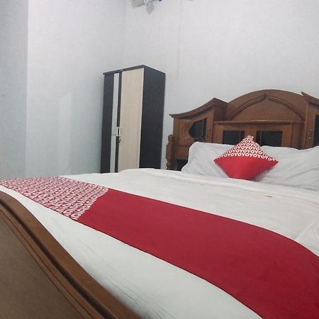 Oyo 90157 Griya Andon Syariah Hotel Cirebon Eksteriør billede