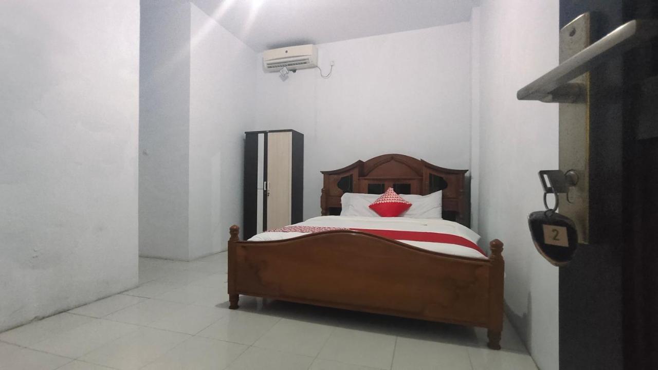 Oyo 90157 Griya Andon Syariah Hotel Cirebon Eksteriør billede