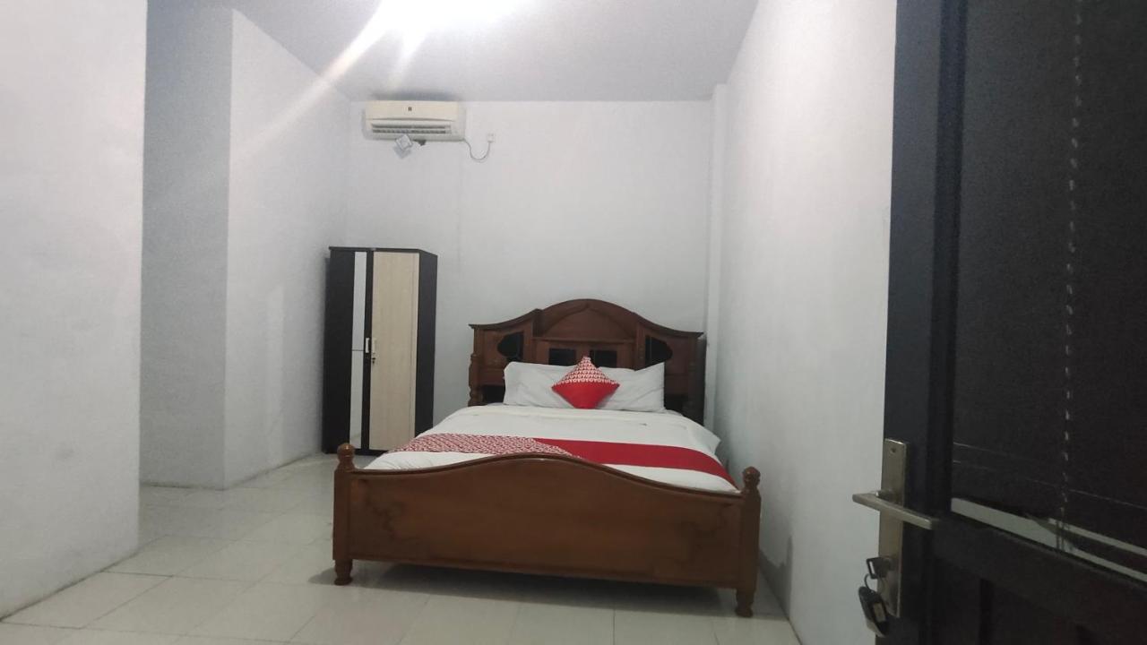 Oyo 90157 Griya Andon Syariah Hotel Cirebon Eksteriør billede