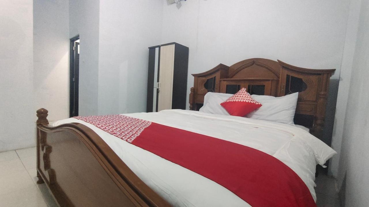 Oyo 90157 Griya Andon Syariah Hotel Cirebon Eksteriør billede